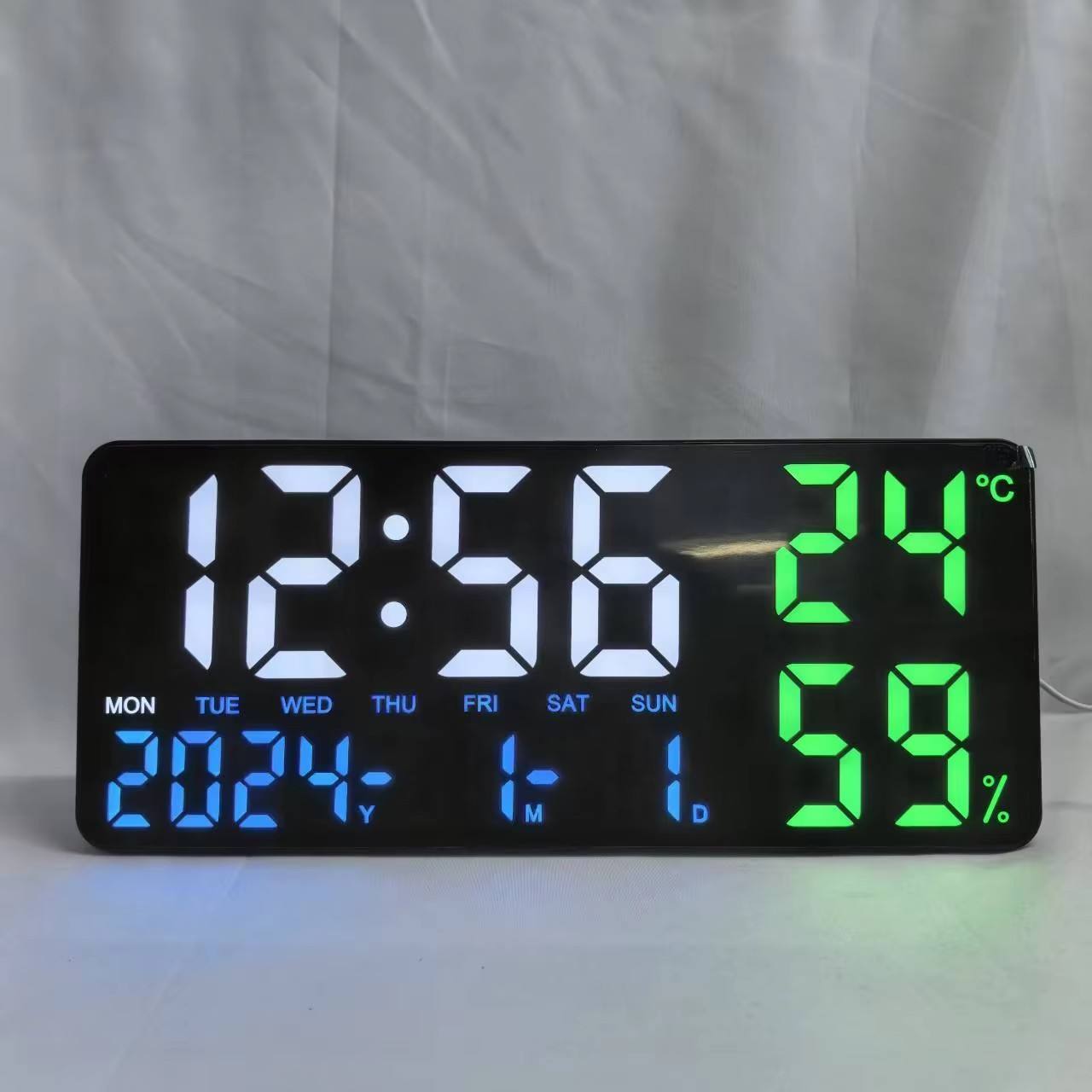 Coque noire avec lumière blanche/verte/bleue