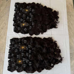 Proveedores de cabello crudo virgen camboyano al por mayor, paquetes de tejido de cabello ondulado alineados con cutícula, cabello camboyano crudo rizado sin procesar - Product Image 2