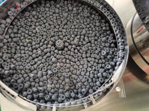 Ligne d'assemblage de <span class=keywords><strong>tube</strong></span> de <span class=keywords><strong>collection</strong></span> de stockage de séparation de cellules sanguines système de collecte de sang pédiatrique - Product Image 2