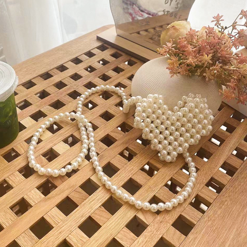 Pearl heart-shaped bag-finished product