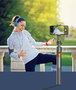 Nuevo Gimbal <span class=keywords><strong>para</strong></span> Teléfono con Seguimiento Inteligente por IA Q13, <span class=keywords><strong>Estabilizador</strong></span> de <span class=keywords><strong>4</strong></span> Ejes, Palo Selfie con Luz de Relleno Extensible y Portátil - Product Image 6