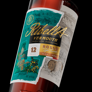 Etichetta per Vermouth Personalizzata di Alta Gamma con Stampa in Lamina d'Oro, Goffrata su Carta Texturizzata Premium, Adesivo per Bottiglia di Aperitivo - Product Image 2