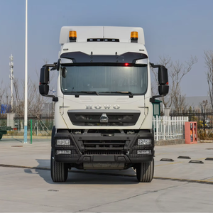 Semirremolque Howo 6x4 Euro 3 con Caja de Cambios Automática FAST, 12 Ruedas, Diésel, Camión Pesado Nuevo con Capacidad de 33 Toneladas y Motor Weichai - Product Image 1