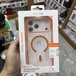 Custodia Magnetica Trasparente Antiurto in TPU+PC con Design Paesaggistico Urbano per 17 ProMax - Product Image 1