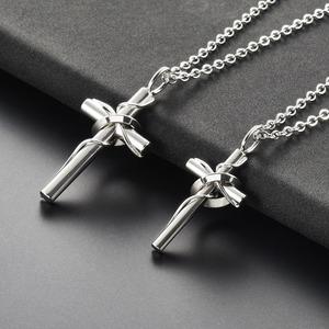 Collana con ciondolo a croce in acciaio inossidabile 316L per coppie, ciondolo a croce dell'amore per uomo e donna, regalo <span class=keywords><strong>di</strong></span> anniversario. - Product Image 2