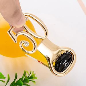 Décapsuleur en alliage de zinc en gros, durable, pour bière, souvenirs de mariage, anniversaire, fête, cadeaux, boîtes, porte-clés, pendentif - Product Image 2