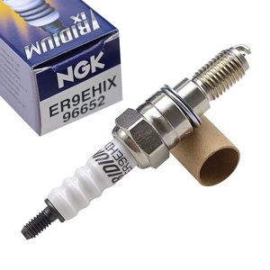 Piezas <span class=keywords><strong>de</strong></span> automóvil Bujias bujías genuinas originales ER9EHIX 96652 <span class=keywords><strong>para</strong></span> <span class=keywords><strong>NGK</strong></span> Honda Motors ER9EH 2017 OEM 9804959716 / 980495972R - Product Image 5