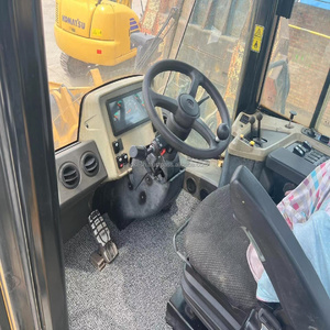 รถตักล้อยาง Caterpillar 950GC สภาพดี รับน้ำหนักได้ 20 ตัน เครื่องยนต์ Cummins 0-2000 ชั่วโมงการทำงาน พร้อมเกียร์ ปั๊ม และลูกปืน - Product Image 6