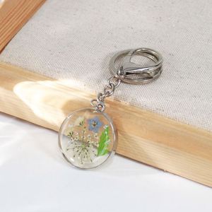 <b>Personalized</b> Custom Alloy Round Resin Flower <b>Keychain</b> Resin Dried Flower <b>Keychain</b> - Product Image 6