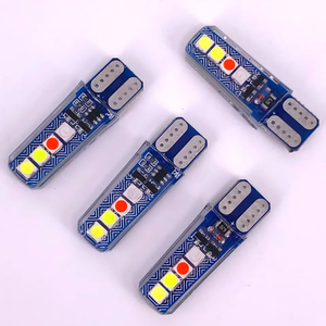 Nuova Lampada Auto KLT T10 in Alluminio 12V 4 Colori con Effetto Acqua Scintillante 3030 8SMD Universale per Auto e Moto, Luce Targa - Product Image 1