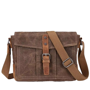 Petit sac messager vintage en cuir imperméable pour homme, sac à bandoulière durable pour le travail et les voyages avec décoration boutonnée, printemps-été - Product Image 1