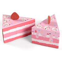 Boîte cadeau triangulaire luxueuse en forme de gâteau, estampillée, pour fête d'anniversaire, support créatif pour bonbons et bougies de table, fabriquée en carton recyclé, mignonne
