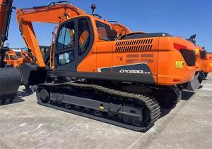 Excavadora de cadenas de 22 toneladas DX220LCA, excavadora hidráulica sobre orugas para construcción y movimiento de tierras - Product Image 6