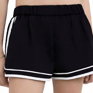 Shorts de punto personalizados 100% algodón para mujer, transpirables, con estampado floral, cintura elástica, color caramelo, para yoga, deportes y entrenamiento de verano. - Product Image 4