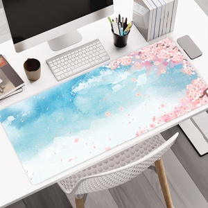 Alfombrilla de Ratón para Juegos de Goma Impresa a Todo Color con Diseño Personalizado, Base de Goma Impermeable, Borde Cosido, Alfombrilla Grande para Teclado - Product Image 1