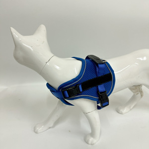 Arnés de Gato de Diseño Moderno y de Lujo, Arnés y Correa para Gatos para Paseos al Aire Libre - Product Image 5