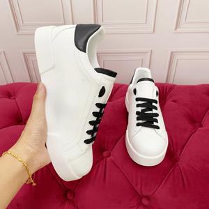 Nuevas Zapatillas Casuales Gabbana 2026: Tendencia de Moda Dolces, Estilo Graffiti en Contraste Blanco y Negro, Clásicas y de Plataforma Gruesa - Product Image 3