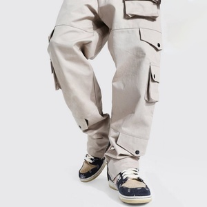 Pantalones Cargo Personalizados con Seis Bolsillos para Hombre, Pantalones Deportivos con Dobladillo Dividido - Product Image 2