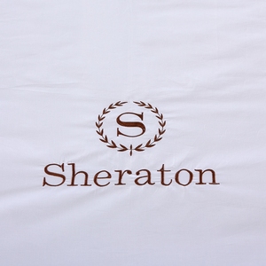 Parure <span class=keywords><strong>de</strong></span> lit <span class=keywords><strong>de</strong></span> luxe pour hôtel, taille King, 100% <span class=keywords><strong>coton</strong></span>, draps brodés doux, 60 <span class=keywords><strong>fils</strong></span>, <span class=keywords><strong>satin</strong></span>, personnalisable - Product Image 4