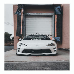 Tailles personnalisées pour portes de <span class=keywords><strong>garage</strong></span> résidentielles à cadre transparent moderne inclinable en coupe horizontale. - Product Image 1