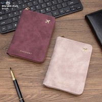 Nouveau porte-passeport anti-skimming RFID élégant et luxueux en PU, style minimaliste et serein ; Étui multifonctionnel pour cartes SIM et portefeuille d'identité