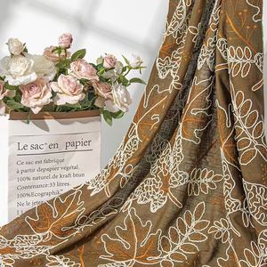 <span class=keywords><strong>Tissu</strong></span> en coton de style printemps et automne, grand motif de feuille d'érable, fil de coton, <span class=keywords><strong>tissu</strong></span> brodé pour robe cheongsam, <span class=keywords><strong>tissu</strong></span> en coton et <span class=keywords><strong>lin</strong></span> - Product Image 1