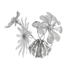 Puzzle 3D in Metallo a Tema Floreale, Modello Educativo Fai-da-Te per Adulti, Regalo Unisex, Prodotto in Cina - Product Image 1