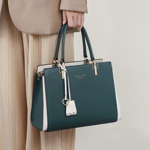 Sacs fourre-tout décontractés de luxe pour femmes en cuir véritable avec fermeture éclair, imperméables, grande capacité, doublure en polyester, modèle unique - Product Image 1