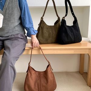 New Design Retro PU Leather Shoulder Bags Women Simple Plain Wholesale <b>Handbags</b> Ladies Fashion Bucket Bag - Product Image 2