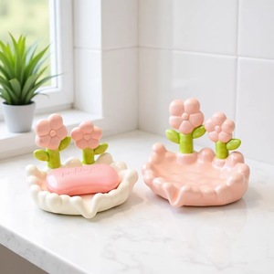 รุ่ยเจีย จานสบู่เซรามิค รูปทรงดอกไม้ ตกแต่งห้องน้ำ สำหรับผู้หญิง - Product Image 2