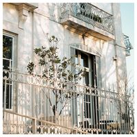 Grille de fenêtre en fer moderne à motif personnalisé, barrière de sécurité en métal pour bâtiment résidentiel