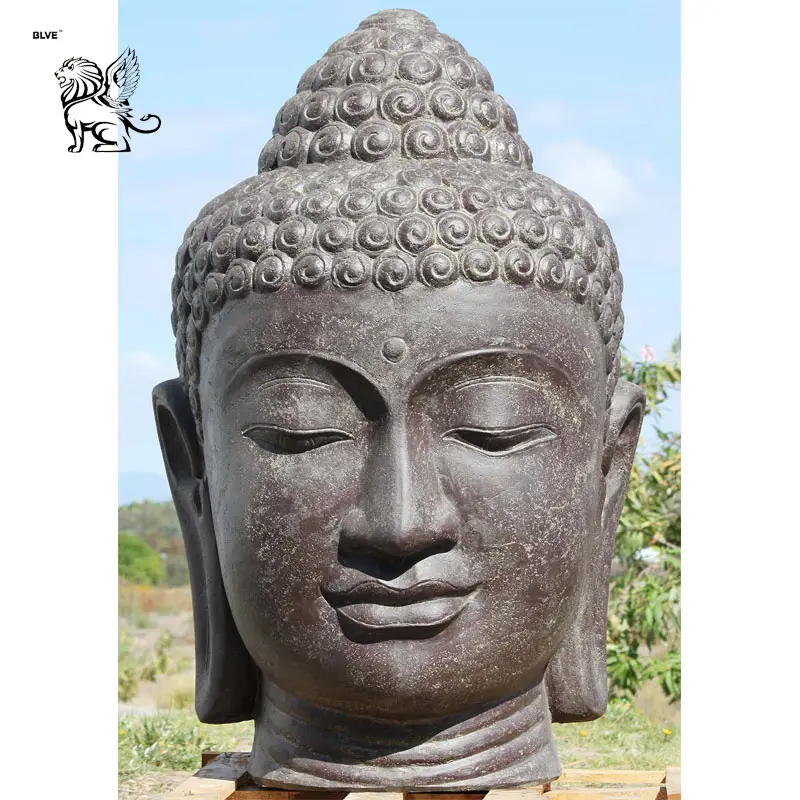 تمثال تمثال برونزي عتيق كبير للحديقة برأس البوذا المعدني