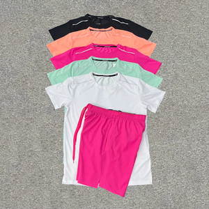 Ensemble de sport <span class=keywords><strong>à</strong></span> séchage rapide pour hommes et femmes, avec logo personnalisé, respirant, pour la gym, le fitness, l'entraînement, t-<span class=keywords><strong>shirt</strong></span> et short, tenue de sport - Product Image 2