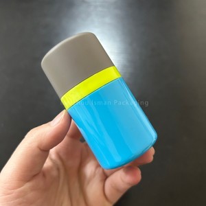 กระปุกแป้งฝุ่นทรงกลม 15 กรัม ยี่ห้อ ISMAN พร้อมพัฟ สำหรับใส่แป้งฝุ่นแบบพกพา ใช้ได้กับแป้งแต่งหน้า แป้งปิดริ้วรอย และแป้งปัดผม - Product Image 4