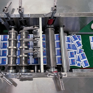 Máy Tăm Bông Cồn Tự Động Máy Lót Cồn Isopropyl 70% Máy Đóng Gói Tăm Bông Cồn - Product Image 6