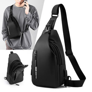 Sac de poitrine imperméable pour homme, randonnée, sac de poitrine antivol avec charge USB, sac de messager pour courts trajets, sacs à bandoulière - Product Image 1