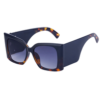 Partagas personnalisé Logo oeil de chat surdimensionné cadre UV400 lunettes de soleil blanc léger à la mode en gros pour les femmes