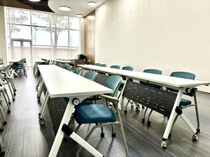 Silla moderna de malla para oficina, apilable y con ruedas para reuniones, entrenamiento, conferencias, salas de estudio - Product Image 5