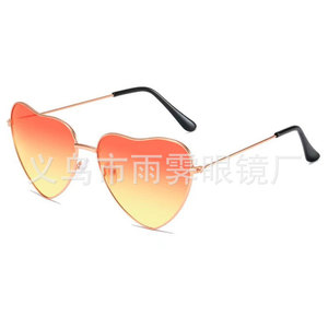Lunettes de soleil en forme de cœur Love Ocean Film, monture dorée, verres bleus, protection UV400, lunettes de soleil tendance pour femmes - Product Image 4
