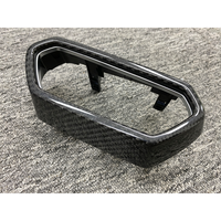 Kit de mise à niveau de l'intérieur en fibre de carbone sèche pour les intérieurs de remplacement URUS Pièces de carrosserie Accessoires automobiles LHD RHD