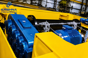 Grúa Móvil Krishna Engineering SWL de 5 Toneladas |   Grúa Hidráulica de Servicio Pesado Montada en Camión, Equipo Industrial para Manejo de Materiales - Product Image 1
