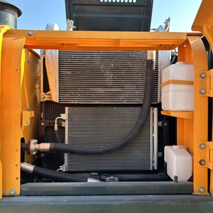 Hyundai 225 d'occasion, d'origine japonaise, excavatrice hydraulique sur chenilles, 22 tonnes, moteur Cummins, godet de 1,2 m, puissance de 125 kW - Product Image 4