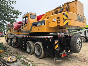 Grúa Móvil SANY STC800 de 80t de Alta Calidad con Motor Weichai Nacional III y Estabilizadores Dobles para Elevación en Construcción - Product Image 4