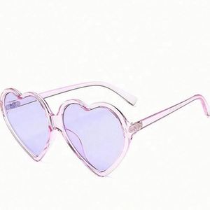Gafas de Sol de Moda Retro Transparentes Rojas y Rosas para Mujer, Gafas de Sol Extra Grandes con Forma de Corazón - Product Image 5