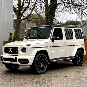 Mercedes Classe G SUV Blanc avec accents noirs, double cabine, véhicule tout-terrain HAC # 410 Selon la DEMANDE DU CLIENT - Product Image 1