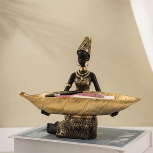 Élégante figurine d'arbre africain en résine avec plateau en forme de feuille – Décoration artistique sculptée pour la maison et objet de collection de forme irrégulière - Product Image 2