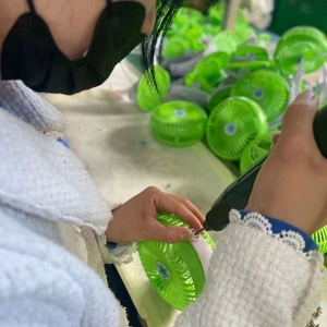 360 Draaibare Usb Oplaadbare Mini Draagbare Clip Fan - Product Image 4