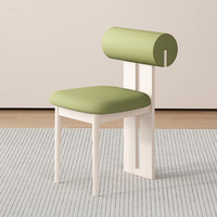 Chaise de salle à manger sans accoudoirs en bois massif de style rétro français avec dossier pour la maison et le comptoir de bar d'un café