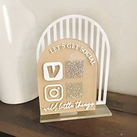 Plaque ins facebook personnalisée enseigne acrylique de médias sociaux enseigne de table acrylique affichage du code qr pour les entreprises