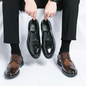 รองเท้าหนังสไตล์อังกฤษและเกาหลีแบบใหม่ปี 2026 สำหรับธุรกิจและงานทางการ เข้าได้กับทุกชุด รองเท้าผู้ชาย - Product Image 1